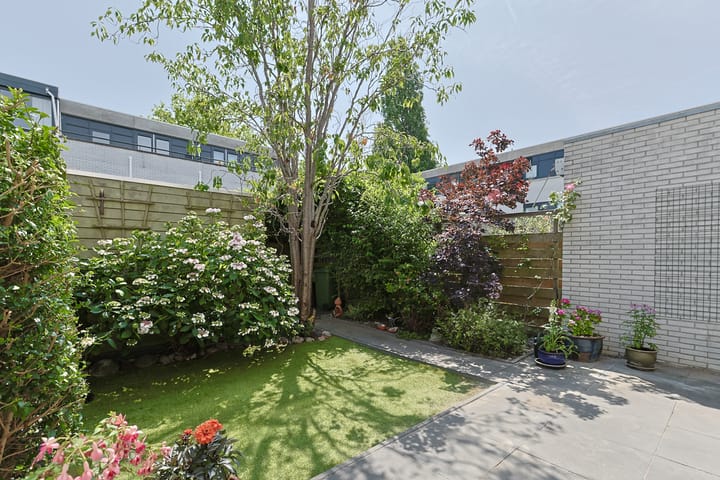 Foto 35 van Chris de Jongstraat 20