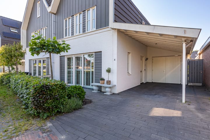 Photo 10 of Charles Wilsonstraat 4