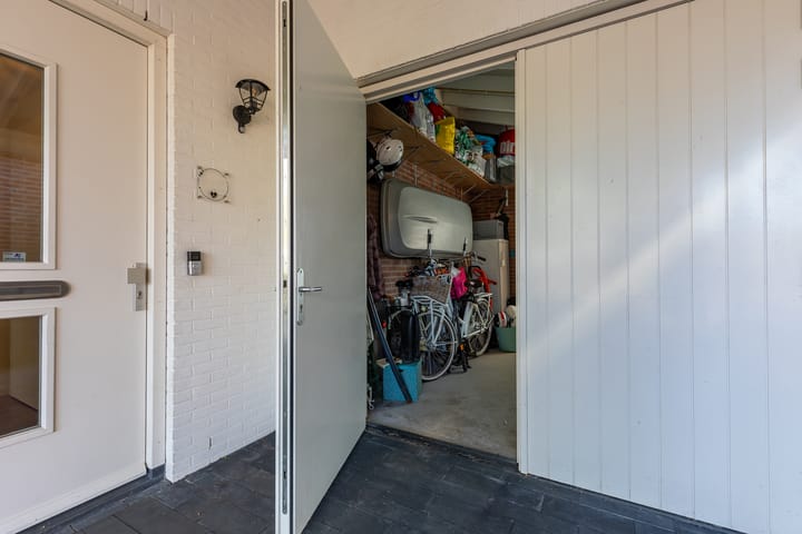 Photo 14 of Charles Wilsonstraat 4