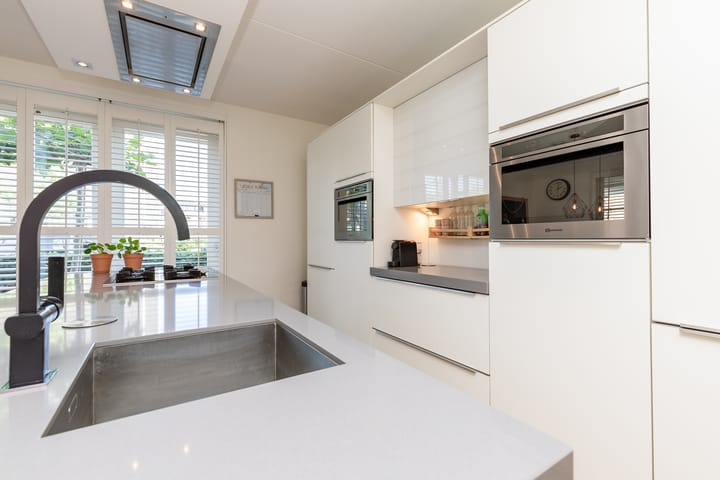 Photo 26 of Charles Wilsonstraat 4