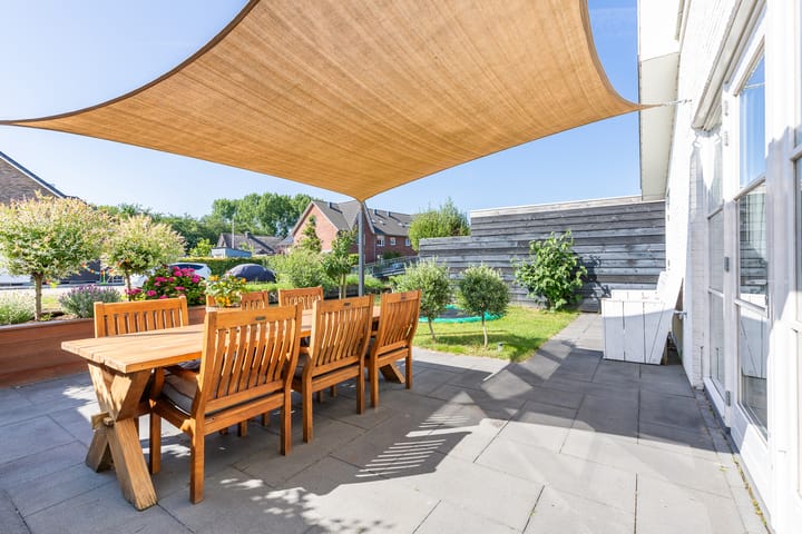 Photo 33 of Charles Wilsonstraat 4