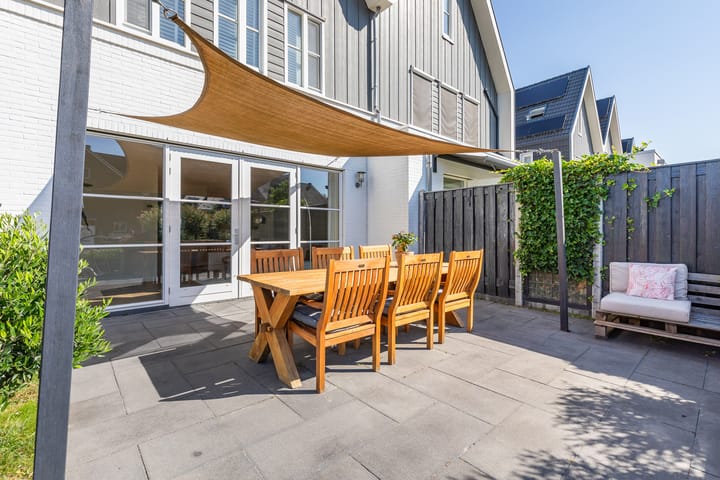 Photo 35 of Charles Wilsonstraat 4