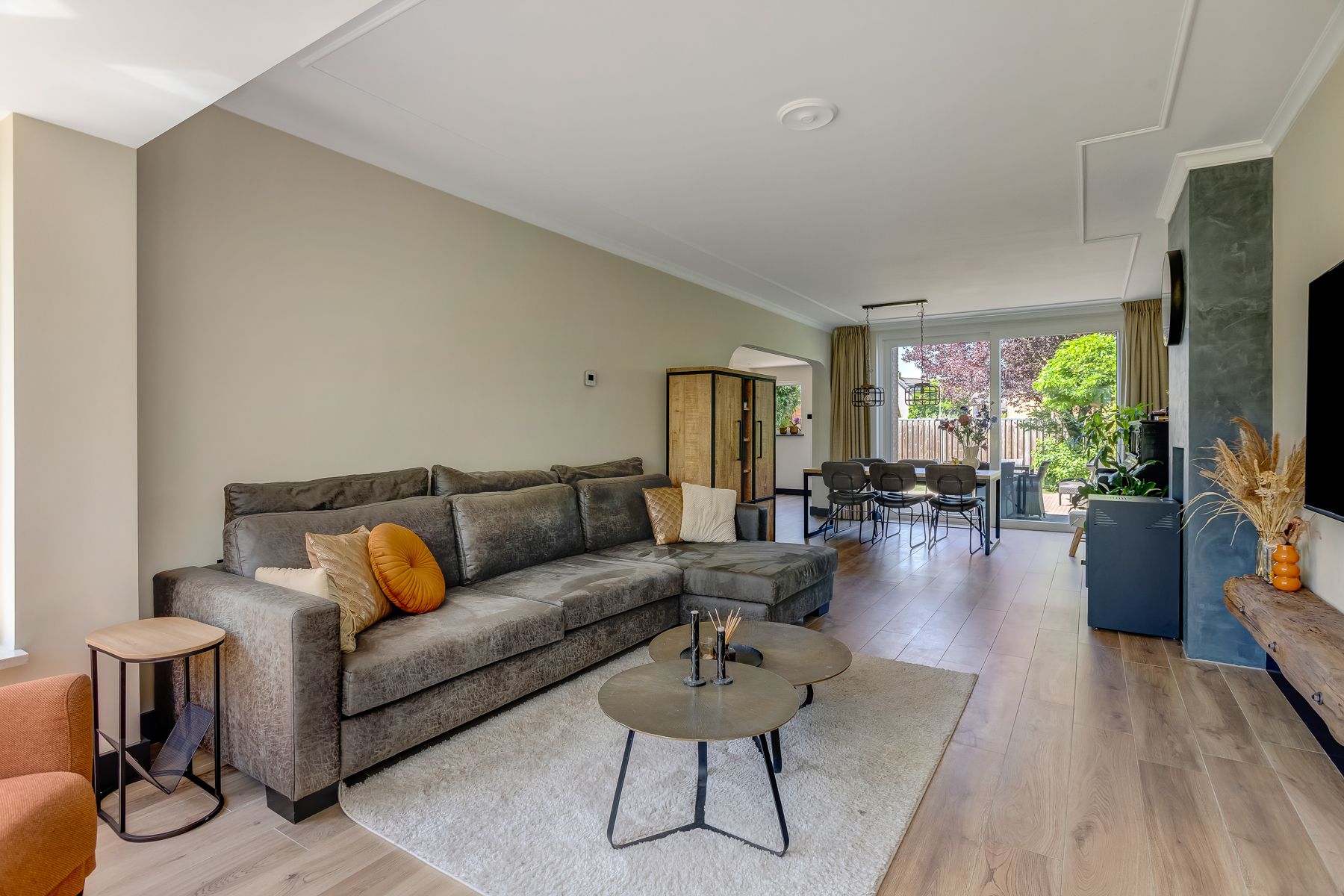 Foto 9 van Bredaseweg 1