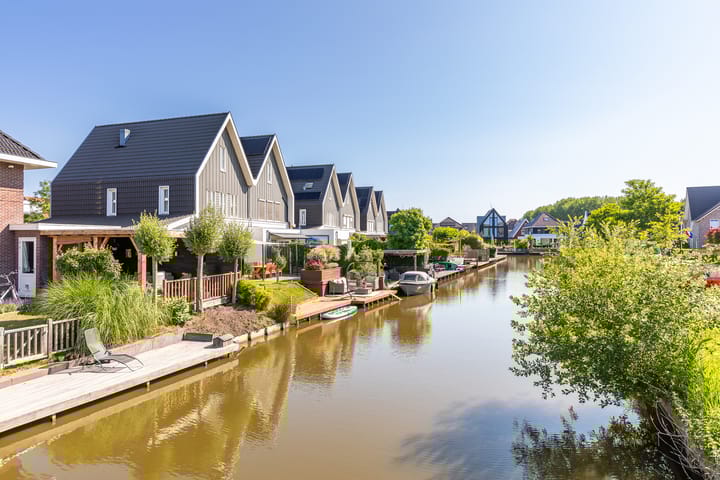 Photo 43 of Charles Wilsonstraat 4