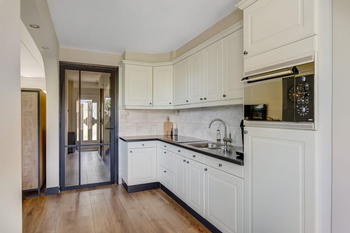 Foto 16 van Bredaseweg 1