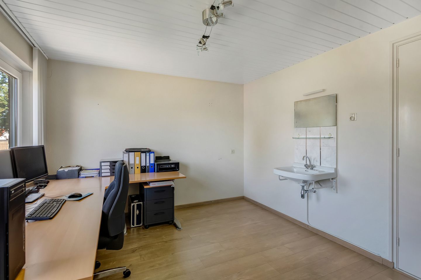 Foto 19 van Bredaseweg 1