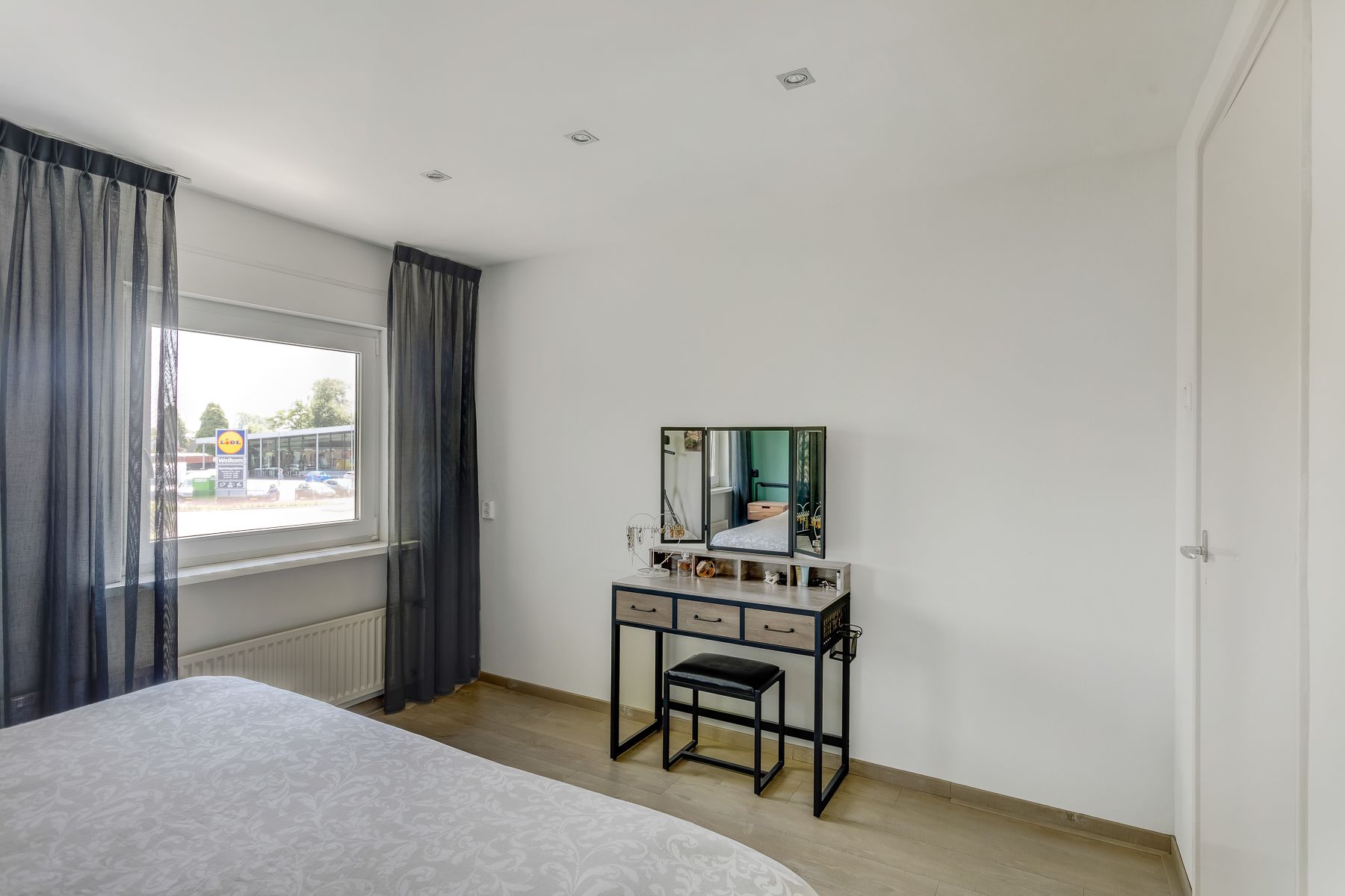 Foto 21 van Bredaseweg 1