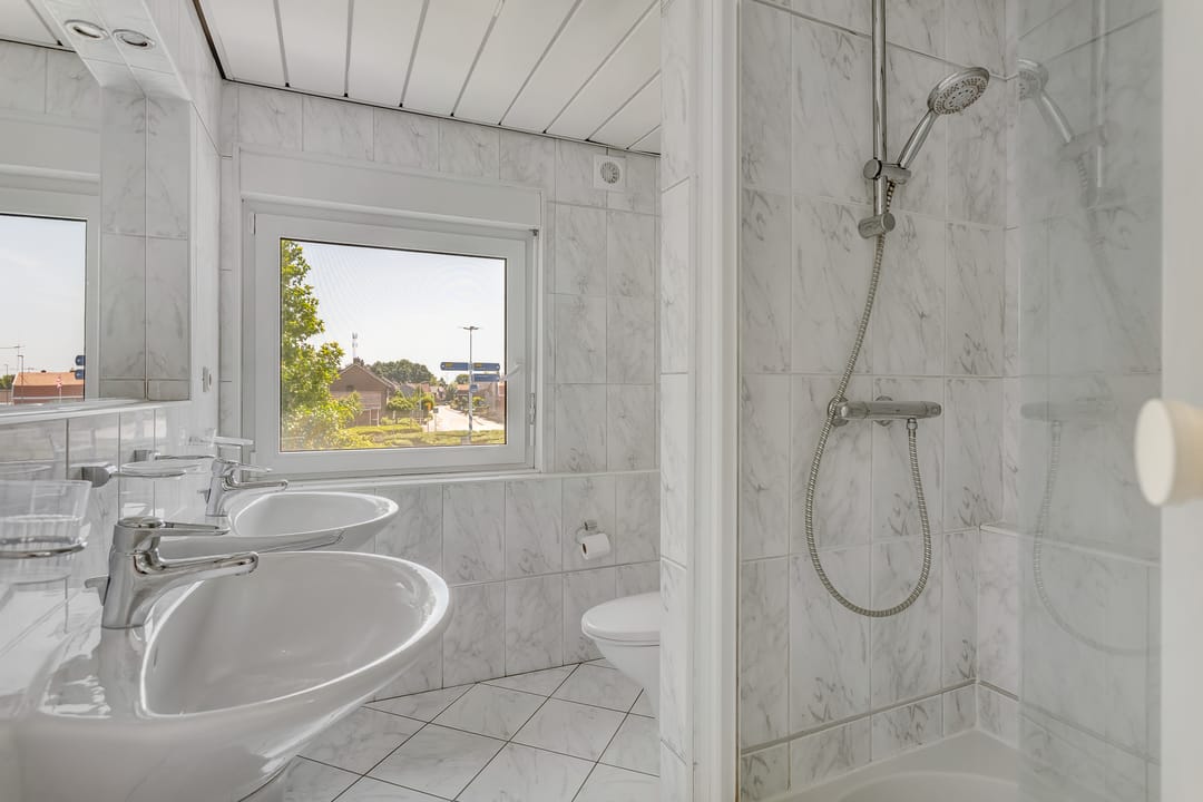 Foto 23 van Bredaseweg 1