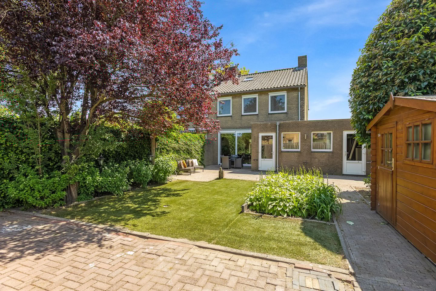 Foto 25 van Bredaseweg 1