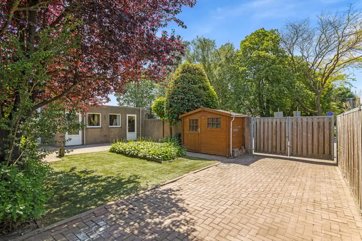 Foto 29 van Bredaseweg 1