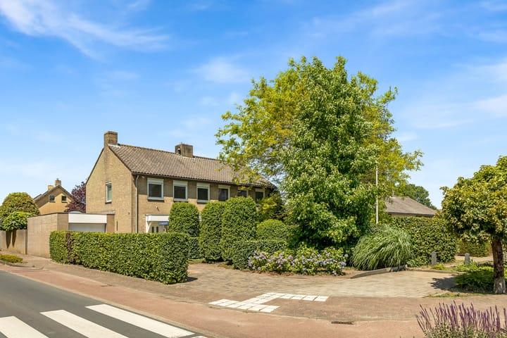 Foto 30 van Bredaseweg 1