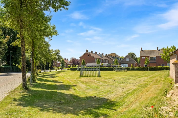 Foto 34 van Bredaseweg 1