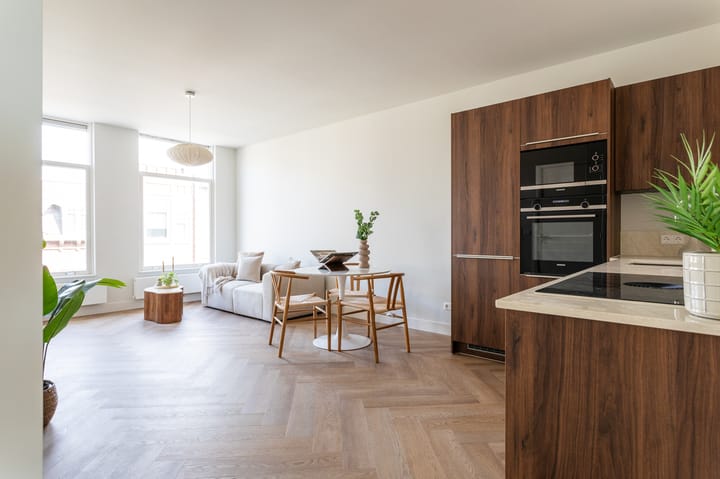 Photo 9 of Van Loostraat 12-A