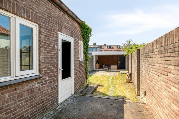 Photo 28 of Prins Mauritsweg 23