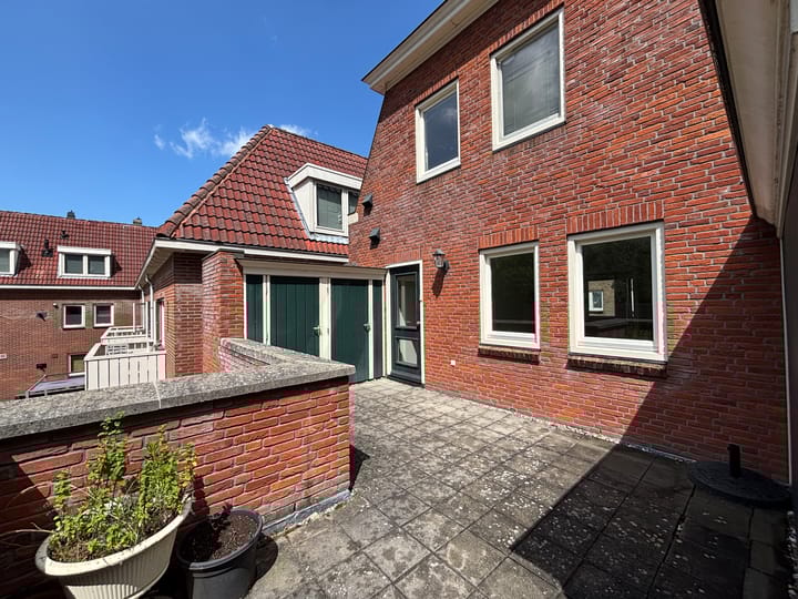 Photo 3 of Grotestraat 211-B