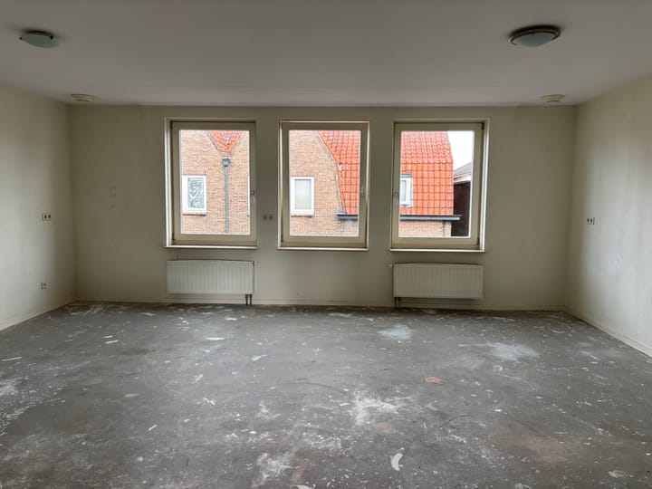 Photo 5 of Grotestraat 211-B