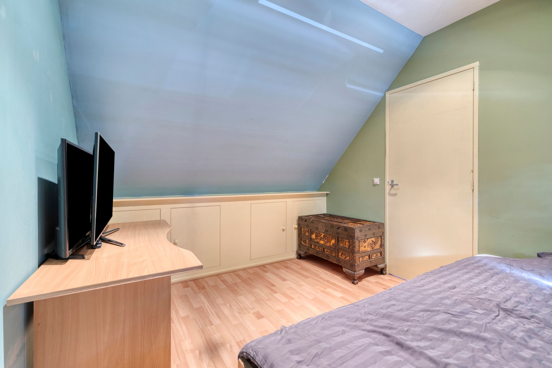 Photo 27 of Hage Weer 26-E