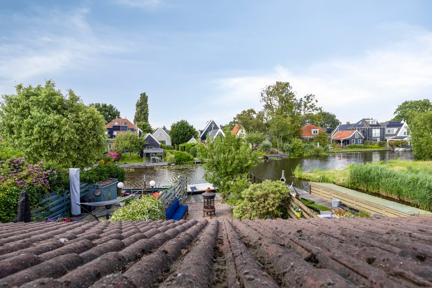 Photo 34 of Hage Weer 26-E