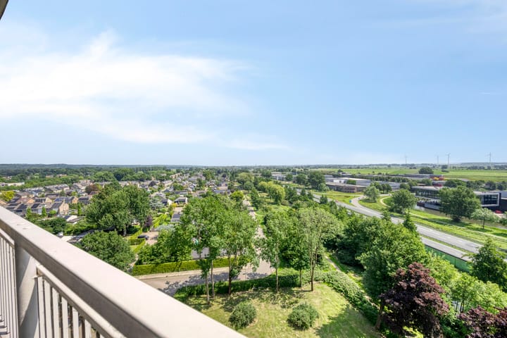 Foto 24 van Aalscholversingel 586