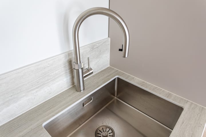 Photo 10 of Van Loostraat 12-B