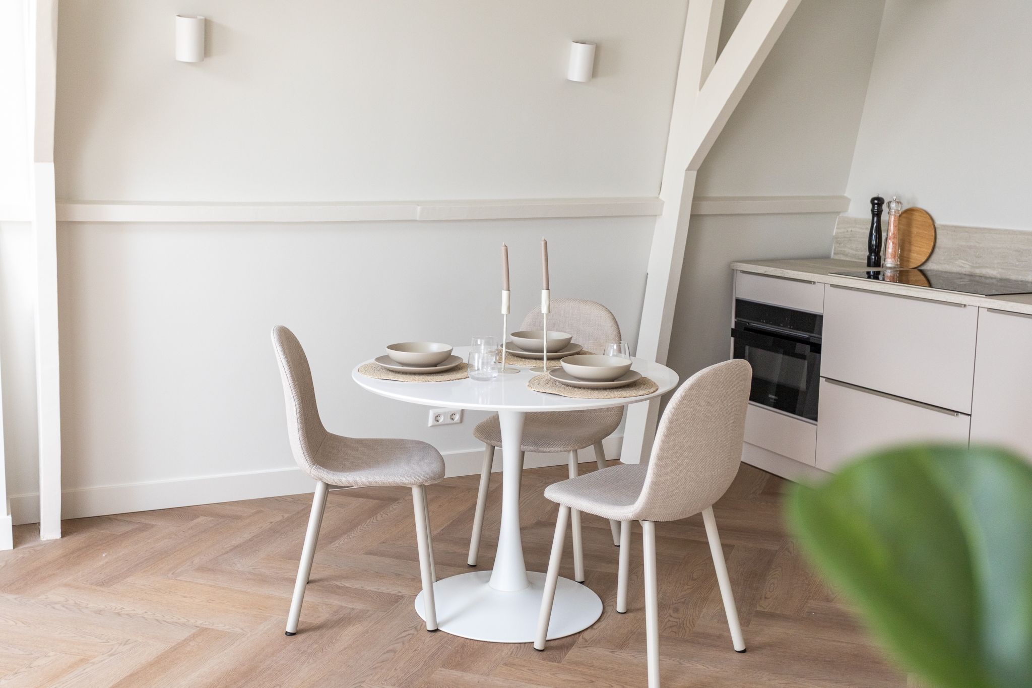 Foto 12 van Van Loostraat 12-B