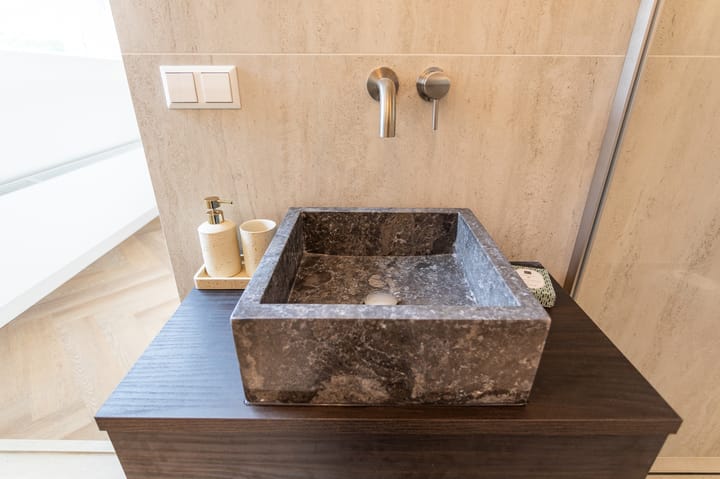 Photo 20 of Van Loostraat 12-B