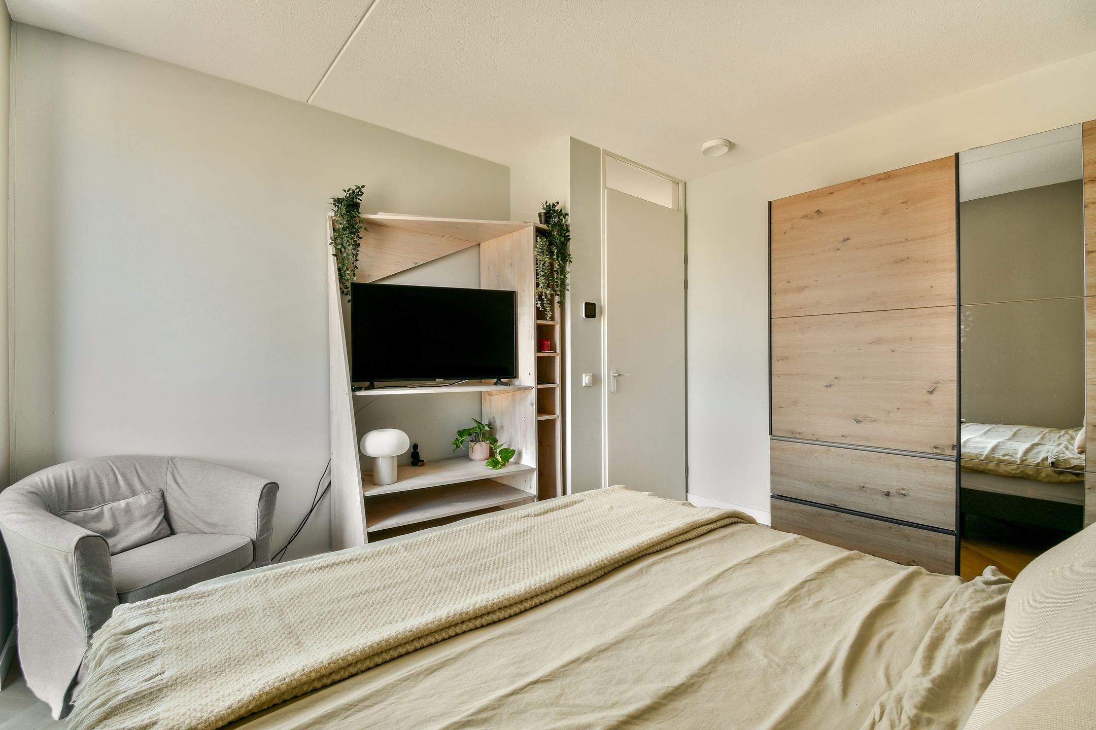 Foto 12 van Trimurtistraat 18