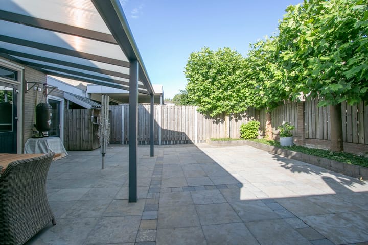 Photo 2 of Hoppertstraat 11