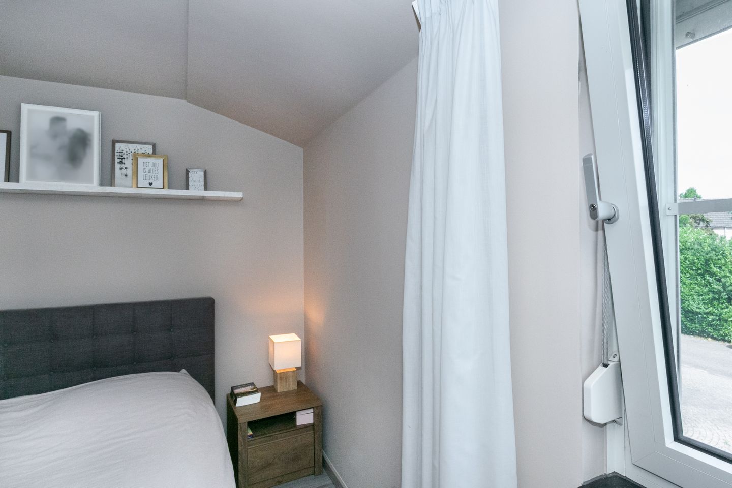 Foto 20 van Hoppertstraat 11