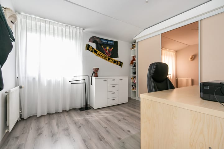 Photo 23 of Hoppertstraat 11