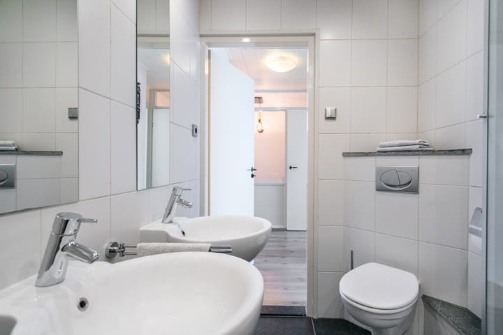 Photo 30 of Hoppertstraat 11