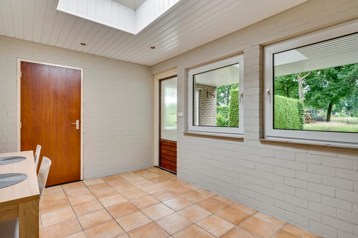 Photo 12 of Europastraat 31