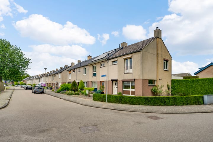 Photo 37 of Europastraat 31