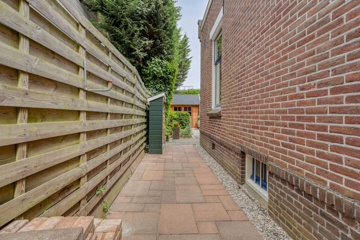 Foto 19 van Biezen 32