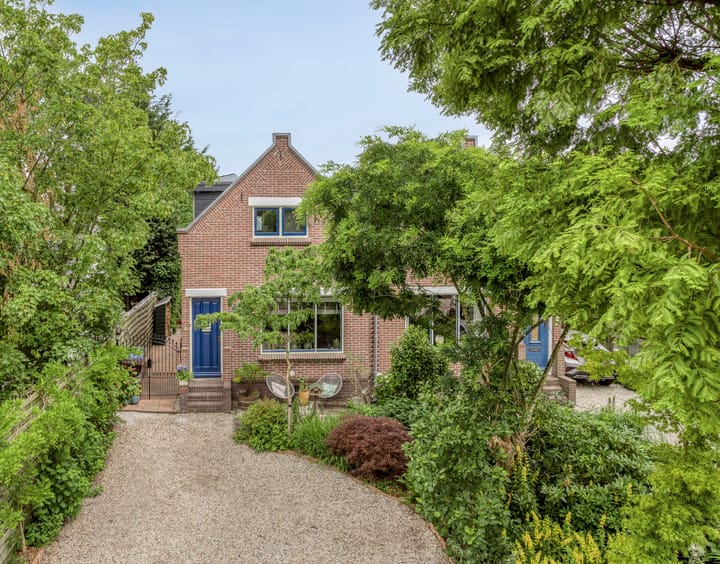 Foto 25 van Biezen 32