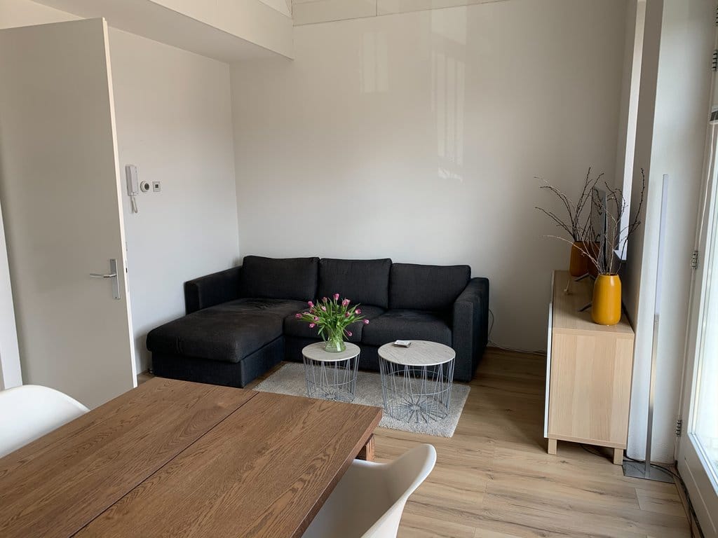 Foto 2 van Voorhof 12