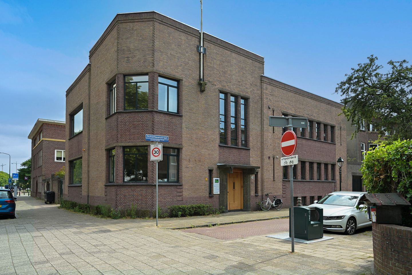 Bekijk foto 3 van Schiefbaanstraat 29