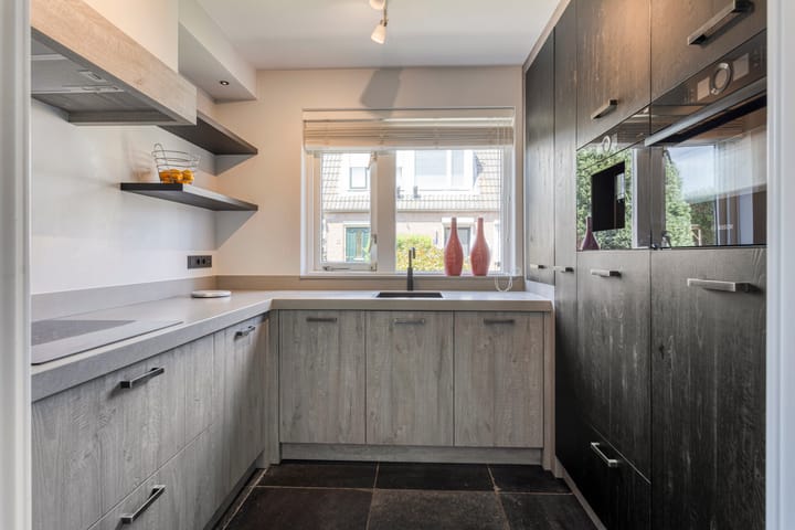 Photo 4 of Oranjehof 2