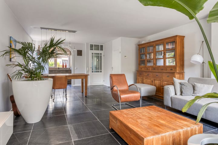 Photo 14 of Oranjehof 2