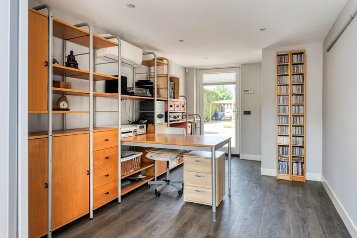 Photo 21 of Oranjehof 2