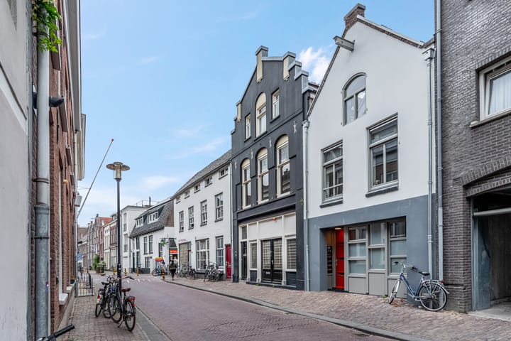 Foto 18 van Koornmarkt 5