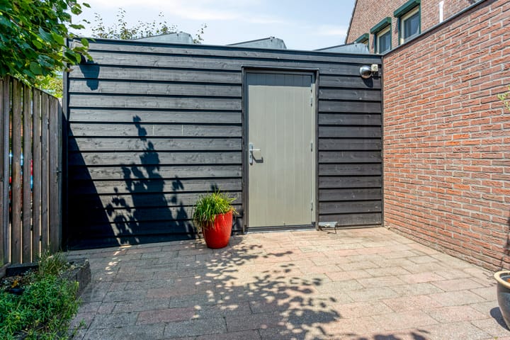 Photo 43 of Oranjehof 2