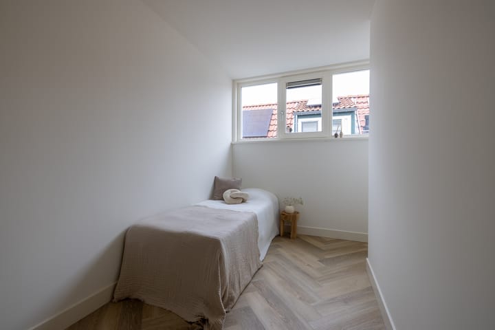 Photo 8 of Overschiese Dorpsstraat 64-C