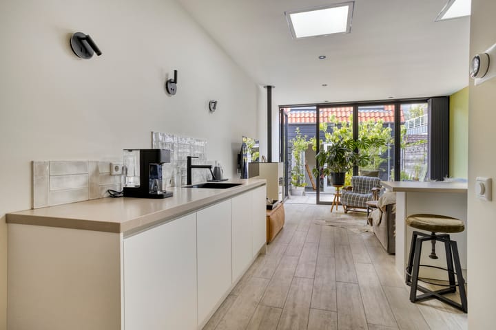 Foto 12 van Eigenhaardstraat 21