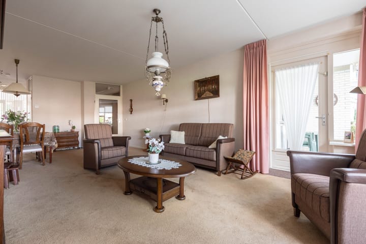 Foto 16 van Rozenstraat 55