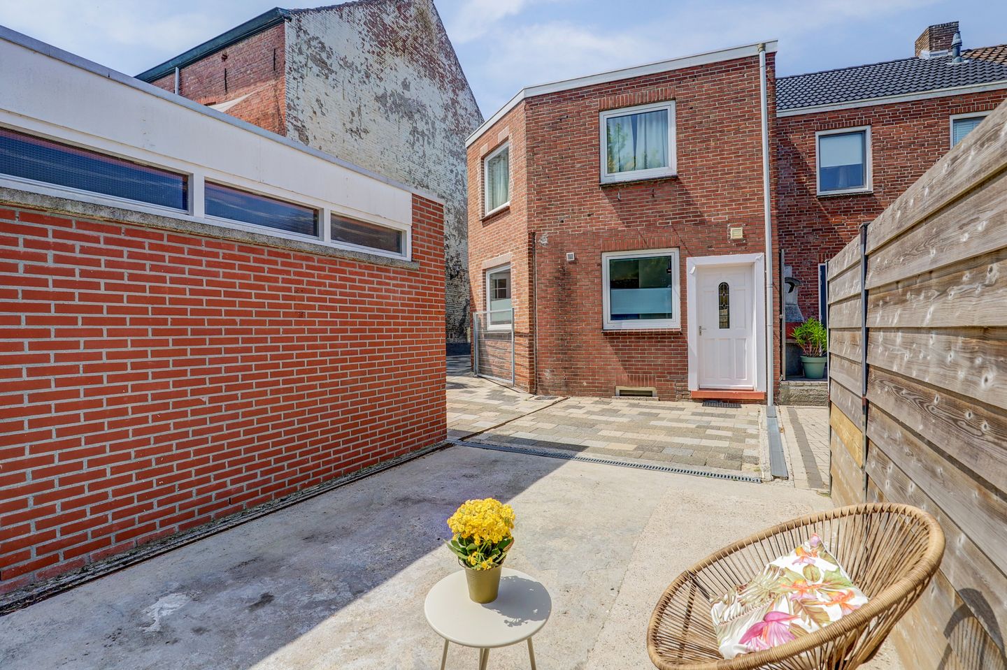 Foto 29 van Maasstraat 4