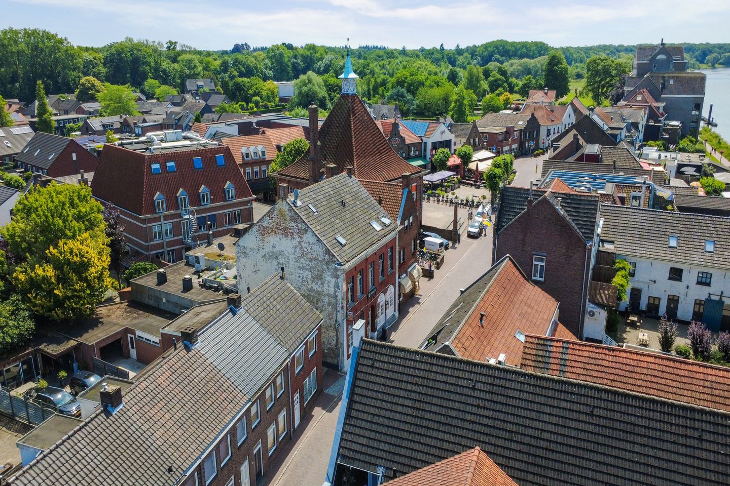 Foto 34 van Maasstraat 4