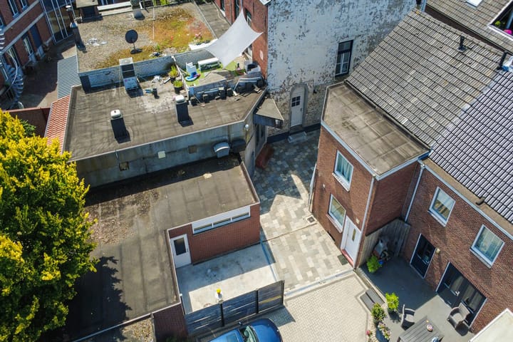 Foto 35 van Maasstraat 4