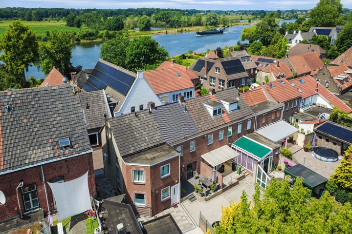 Foto 37 van Maasstraat 4