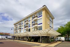 free-sector-houses for rent on Koningin Julianalaan 346